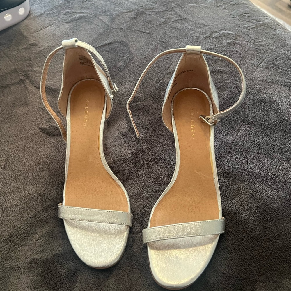 Silver heel